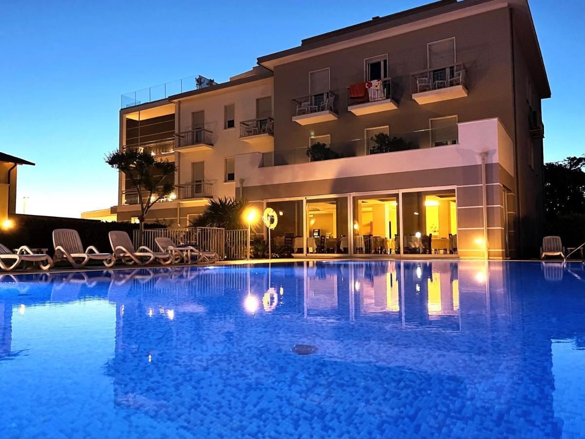 Hotel Paradiso บาร์โดลิโน ภายนอก รูปภาพ